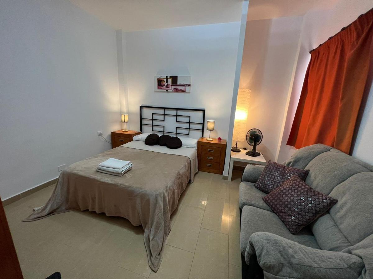 Alcamar Alquiler De Habitacion Privadas Con Bano Compartido Y Areas Comunes Alcala  Exterior photo